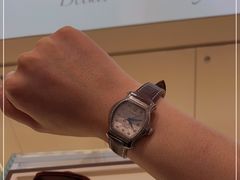 -亨吉利世界名表中心(华润万象城店)