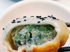-小杨生煎(金山百联购物中心3楼店)