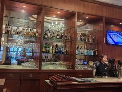 -深圳富苑皇冠假日套房酒店