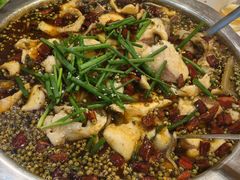 招牌特色冷锅鱼一斤-乡土特色.冷锅鱼.牦牛肉汤锅