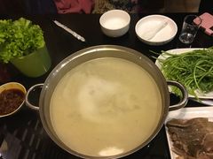 -英子补身汤(海兰路店)