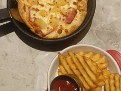 -必胜客(漕宝路店)