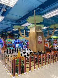 -莫莉幻想儿童乐园(武汉保利广场店)