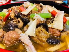 -有红鸡毛店·川菜(建设路店)