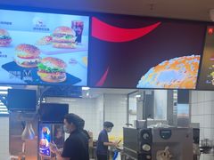 -麦当劳(宁波火车高铁站店)