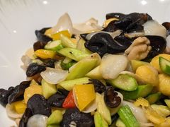 -顺风山庄(水濂山店)