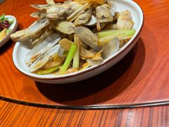 -金太阳海鲜烧烤·本地人餐厅(星海公园店)