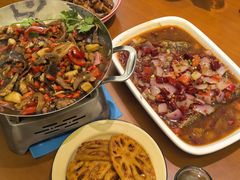 -堂瓦里·33年传统赣菜(第一街区店)