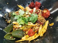 -醉人椒麻辣香锅(上地华联店)