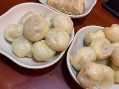 -佬钱湾仔(衣裳街店)