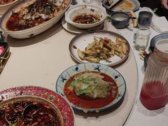 -八府香鸭·啫啫煲(华山路店)