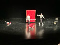 -虹桥艺术中心
