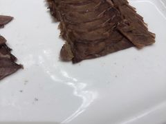 -蔼若春.传承三十年云南菜(金碧公园店)
