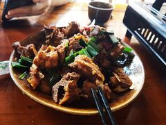 -苗湘食府(十年店)