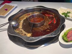 -佰人王串串香火锅(洋珠巷店)