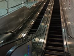 -红土地(地铁站)