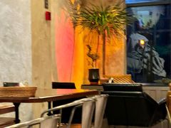 -mordew加州日记西餐&小酒馆(新天地店)
