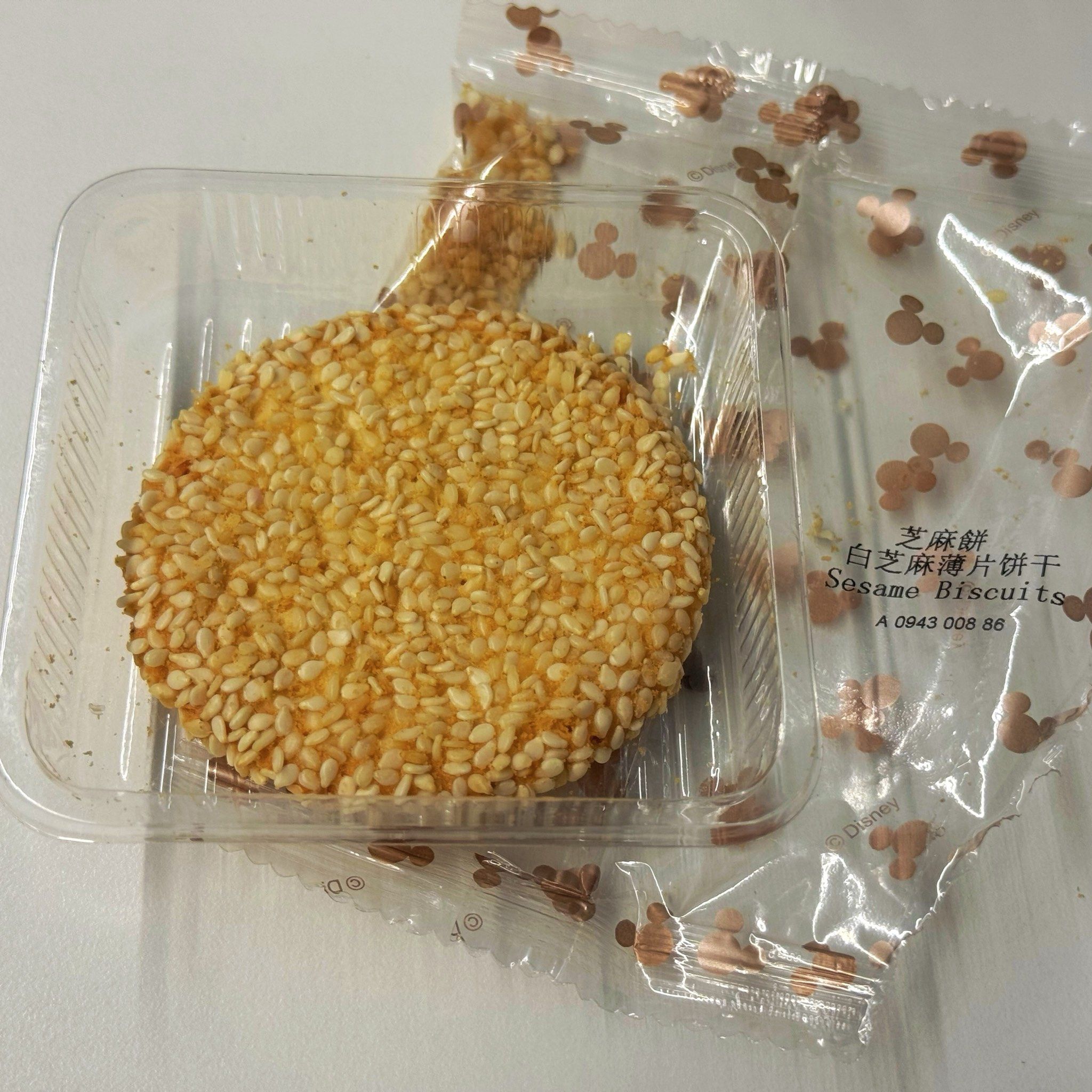 迪士尼买的饼干包装袋用心了