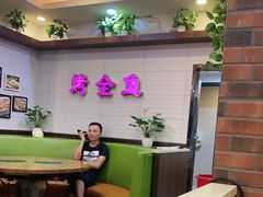 -鱼众不同·鸡公煲·烤全鱼(国顺路店)