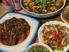 -李双猪·小龙虾·烧烤·羊肉煲(乐山店)