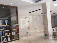 -禾尖S酒店(深圳大学店)