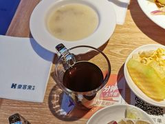 奶油蘑菇汤-豪客来牛排(钢铁大街店-2106)