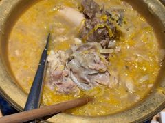 -关东小磨东北菜(上海长风大悦城店)