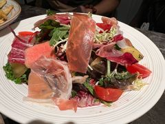 -LESCEDARS Brasserie Bistro香柏树