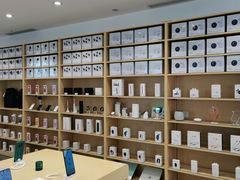-华为授权体验店(万航渡路)
