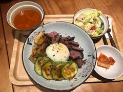 -POKEE VIA&Brunch·维娅(重庆来福士店)