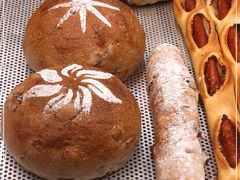 -Dough&Joe团憩(瑞虹天地月亮湾店)