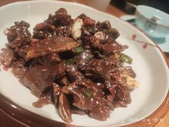 湖南血鸭-丹江口渔村·湘味厨房(桃园店)