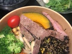 -盒马鲜生(莱蒙都会店)