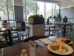 -昆山琶拉帝诗酒店·河畔咖啡厅Riverside Cafe