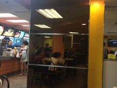 -麦当劳(湛江大厦店)