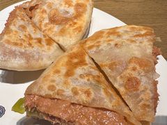 猪肉大葱饼-河沿肉饼Beijing Pie(锡拉胡同店)