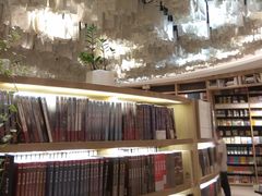 -覔书店(壹方城店)