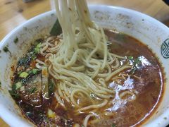 -马德元纯汤牛肉面(太奥广场店)