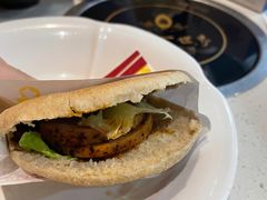 -一叶一世界·素食餐厅(锦华万达店)