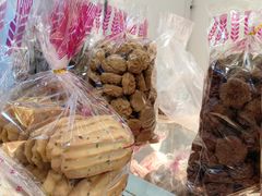 -红房子西点(汇联商厦天钥桥路店)