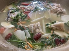 -抚仙湖生态石锅鱼野生菌(告庄店)