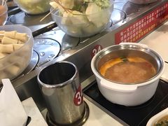 -百品聚旋转火锅(万德庄店)
