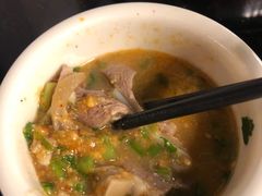 -老石黑山羊毛驴肉火锅(金凯广场店)