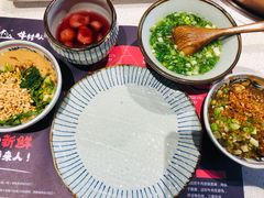 -牛村来人潮汕牛肉火锅(西单店)