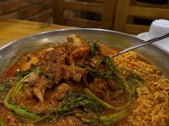 -喇喇排骨火锅·传统韩式脊骨汤(望京西园总店)