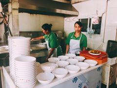 自助取餐区-草桥清真牛肉锅贴扁食店