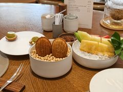 赠餐后甜品-Amber(香港置地文华东方酒店)