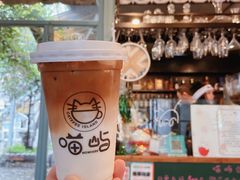 -喵屿·大理花园猫咖