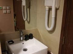 洗手台-香港华美达海景酒店
