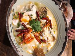 招牌酸菜鱼-胡桃里音乐酒馆(白云五号T5 MALL店)